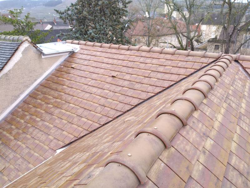 Restauration d'une couverture en tuiles mécaniques chez un particulier à Pommard